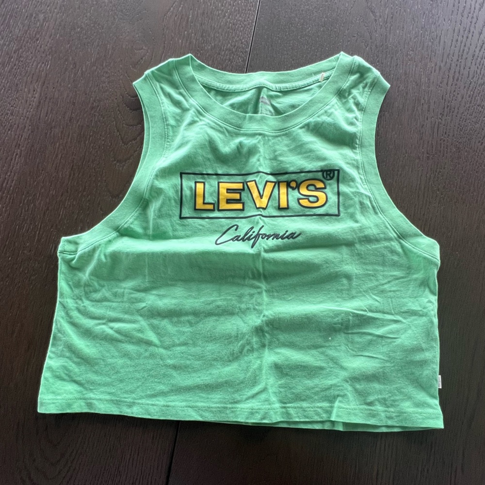 Levi’s Croptop